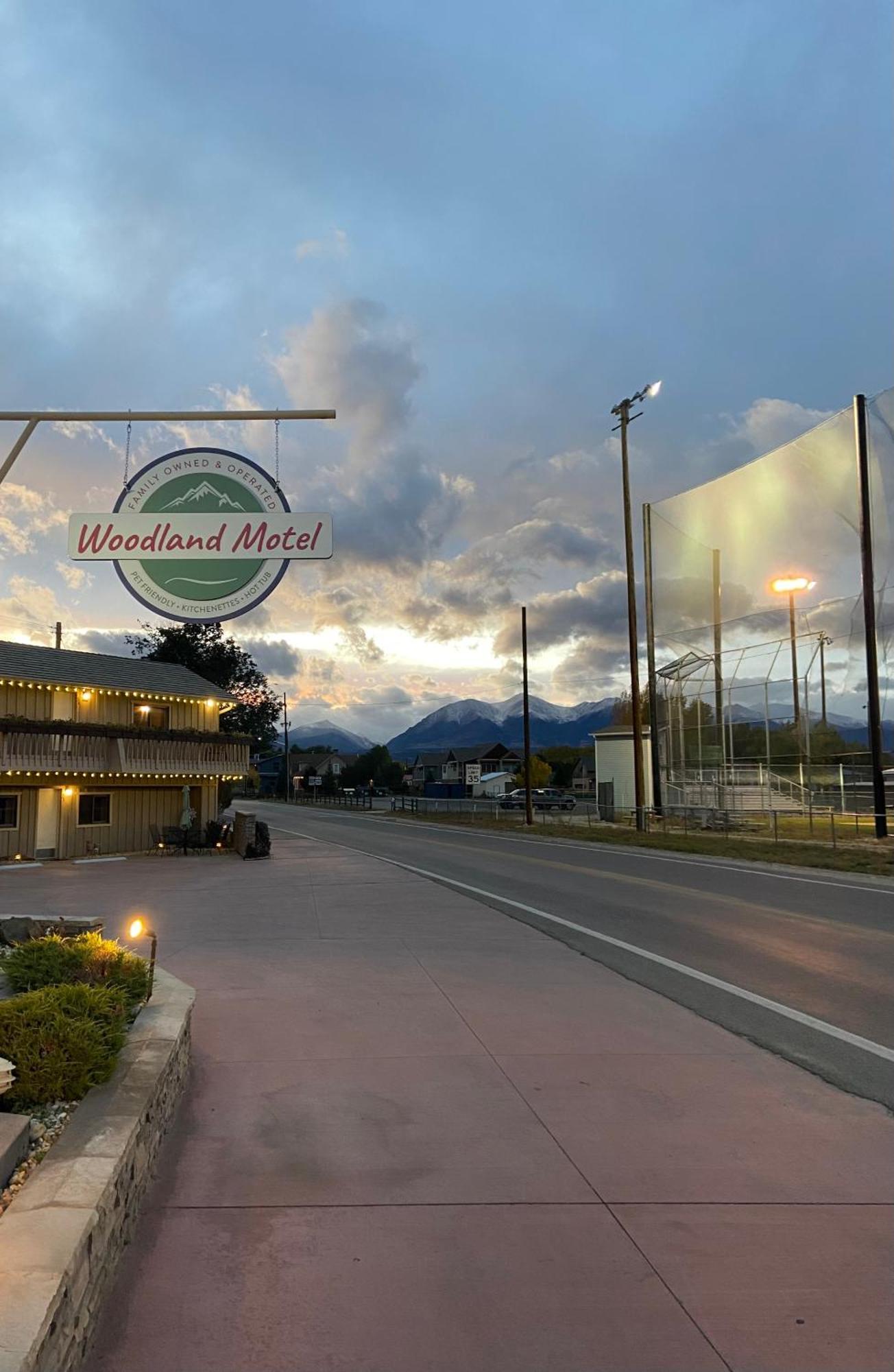 Woodland Motel Salida Exterior foto